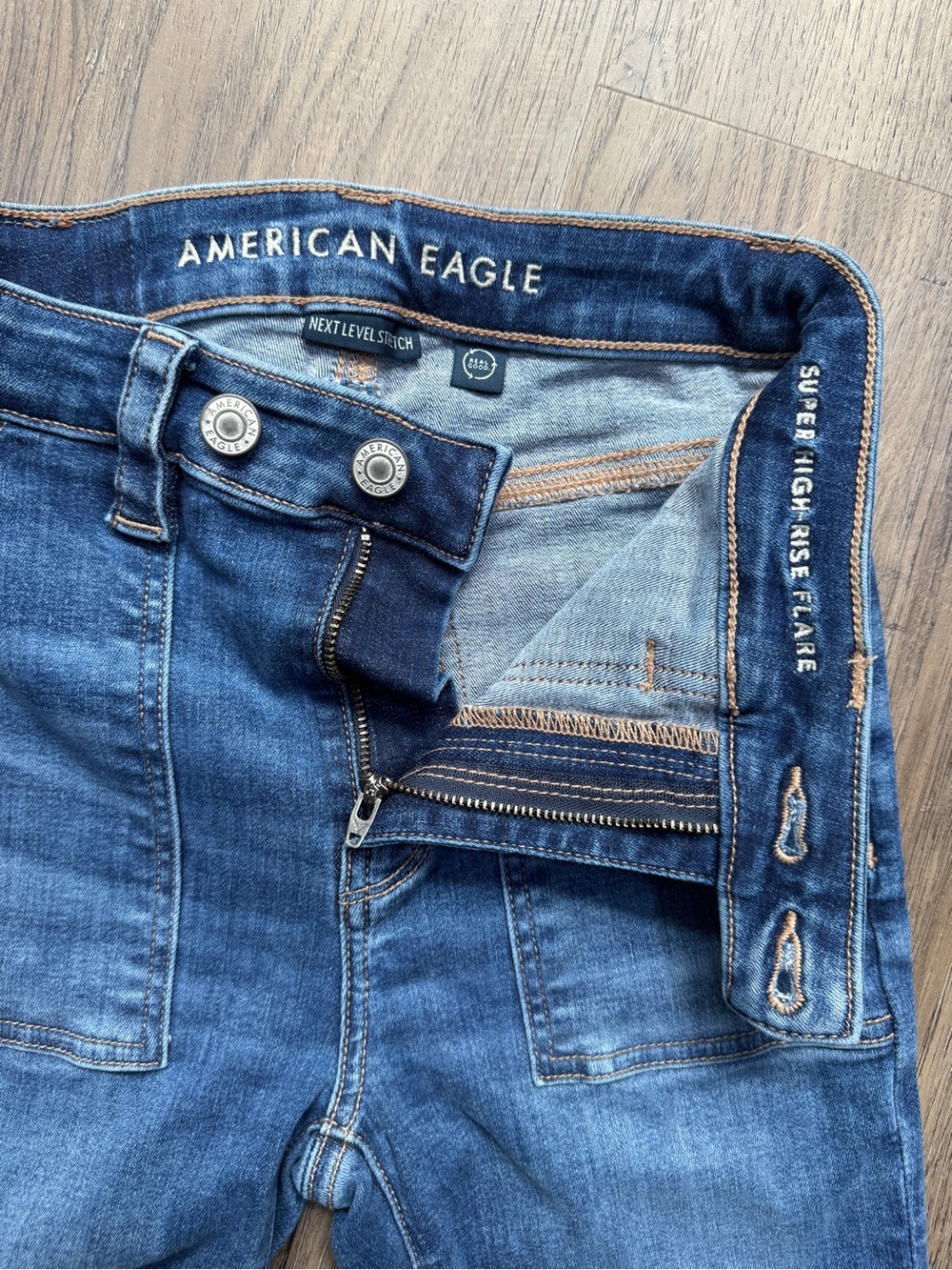 American Eagle Outfitters Women's Super High-Rise Flare - Size 00 Regular - Picture 9 of 14